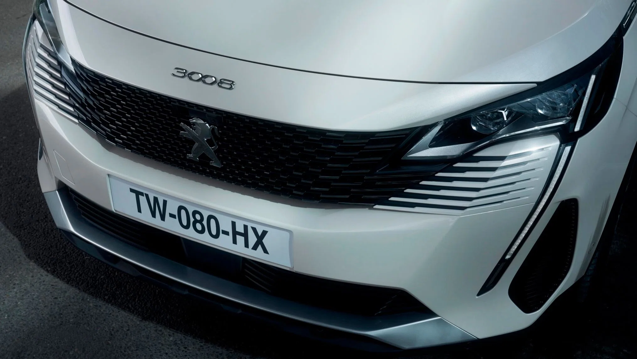 Showroom_3008_D_Excellence_1@2x